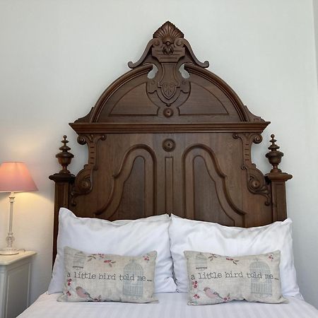 ヴェントナーFlat 2, 1 Alexandra Gardensアパートメント エクステリア 写真